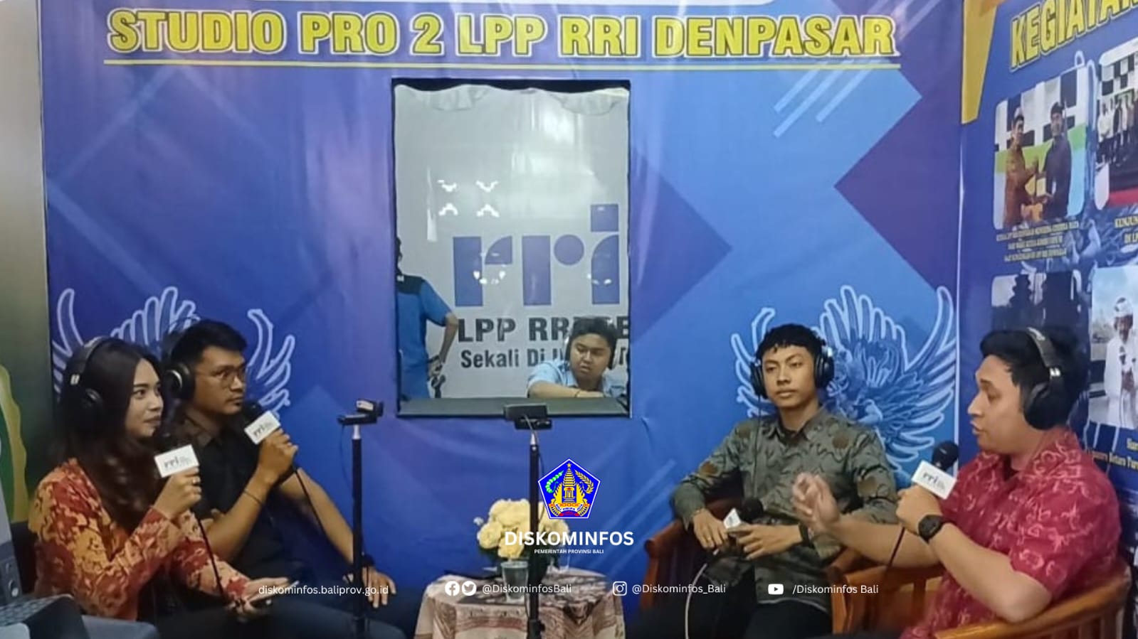 Radio Republik Indonesia Denpasar Melakukan Siaran Langsung di Pameran Kolaborasi Event 2024