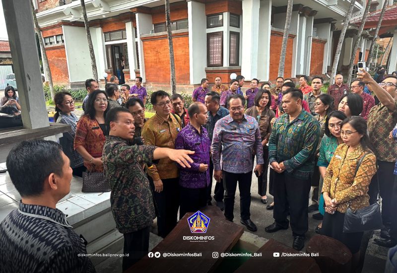 Kadis Kominfos Provinsi Bali Hadiri Sosialisasi “Teba Modern” di BPBD Provinsi Bali