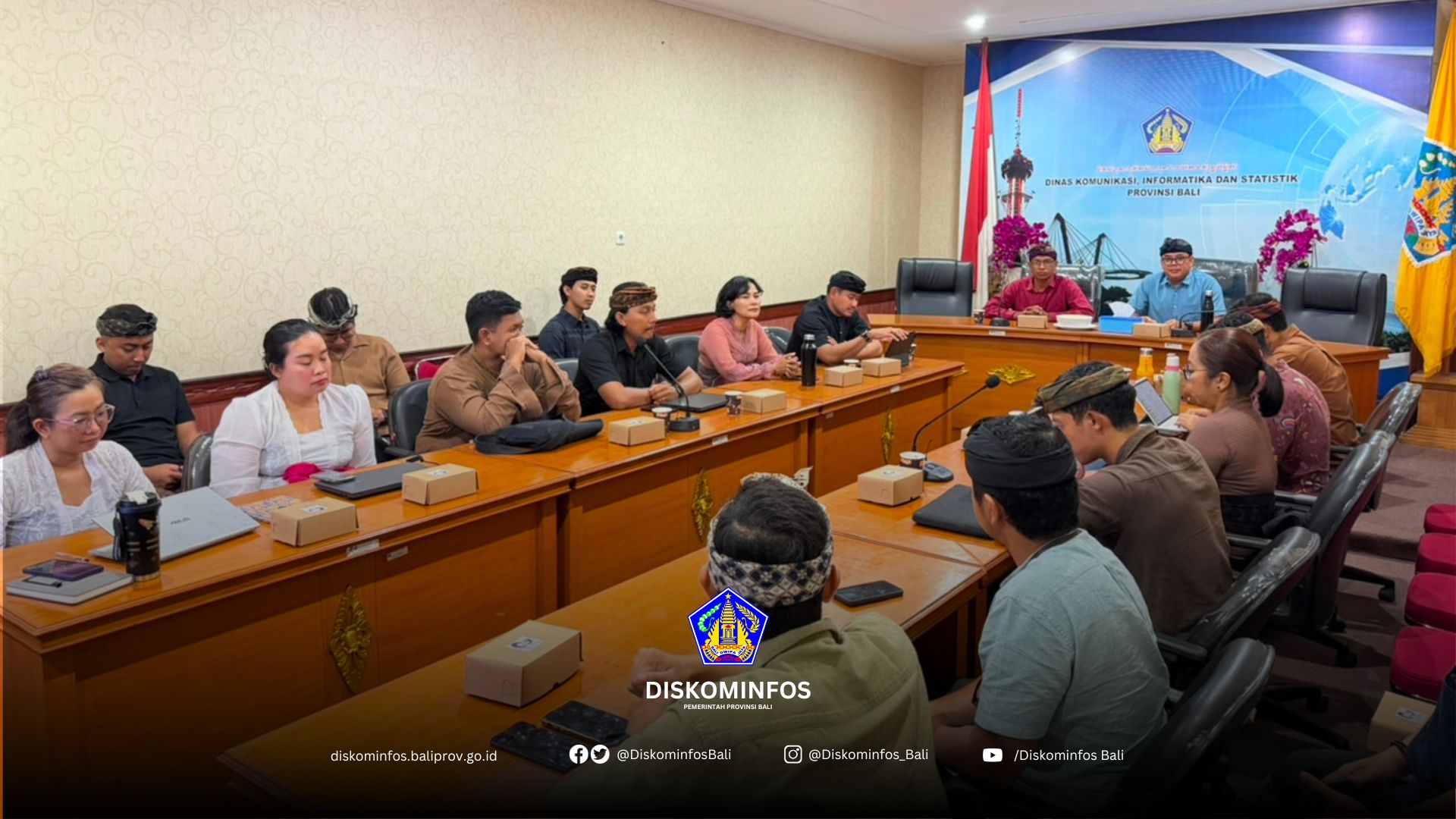 Diskominfos Bali Gelar Rapat Koordinasi Persiapan Monitoring dan Evaluasi Keterbukaan Informasi Publik Tahun 2026