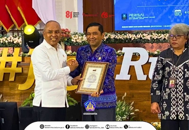 Kepala Bidang Persandian Diskominfos Bali Raih Penghargaan Sanapati Teladan dari BSSN