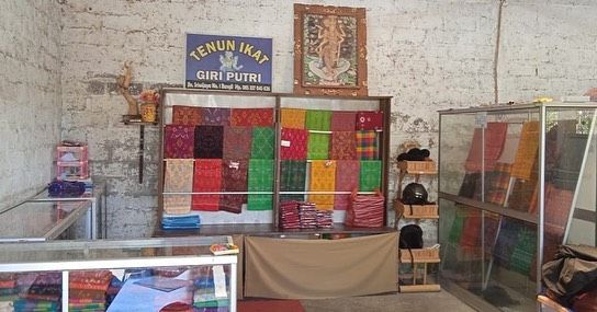 Kelompok dan Koperasi Tenun Kain Bali Mengalami Peningkatan Omzet
