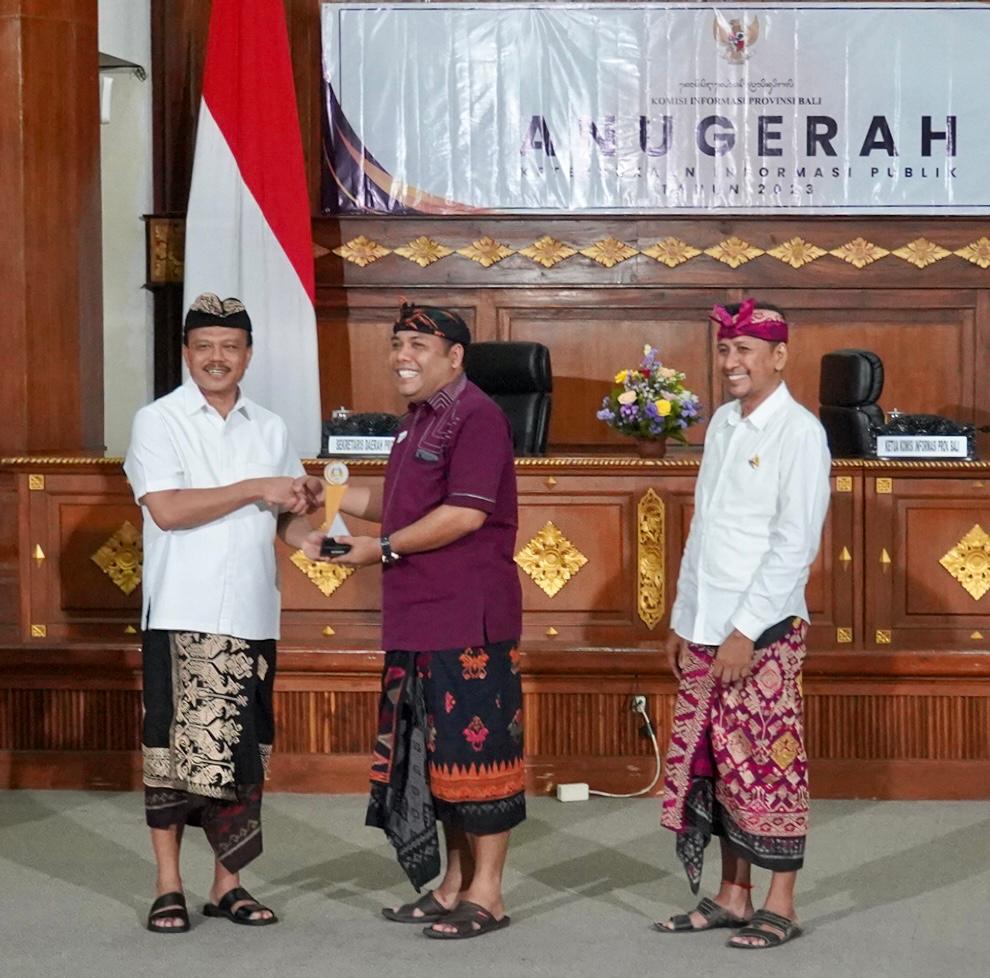 Dinas Koperasi, Usaha Kecil dan Menengah Provinsi Bali meraih penghargaan Anugerah Keterbukaan Informasi Publik Tahun 2023