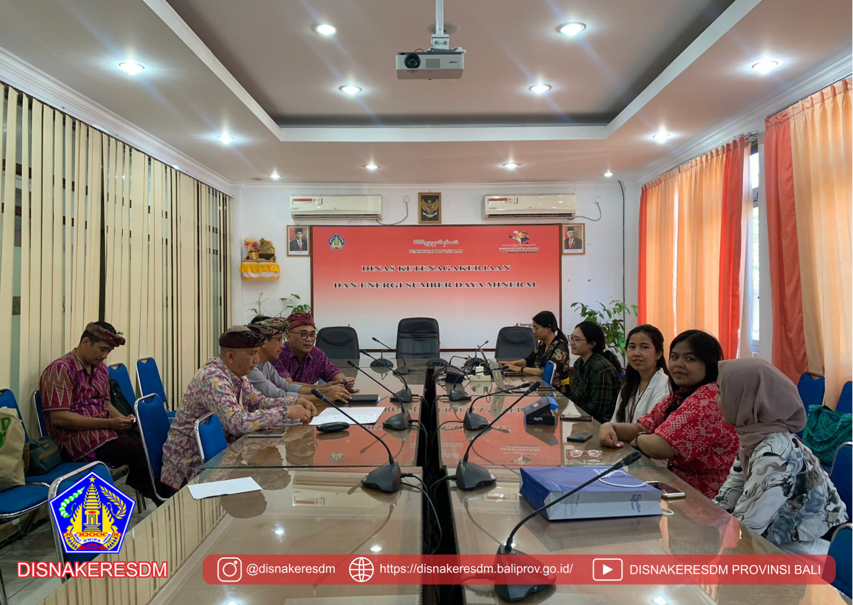 Audiensi Dari Perwakilan Aalumni Mahasiswa Institut Teknologi Sepuluh Nopember (ITS) Surabaya