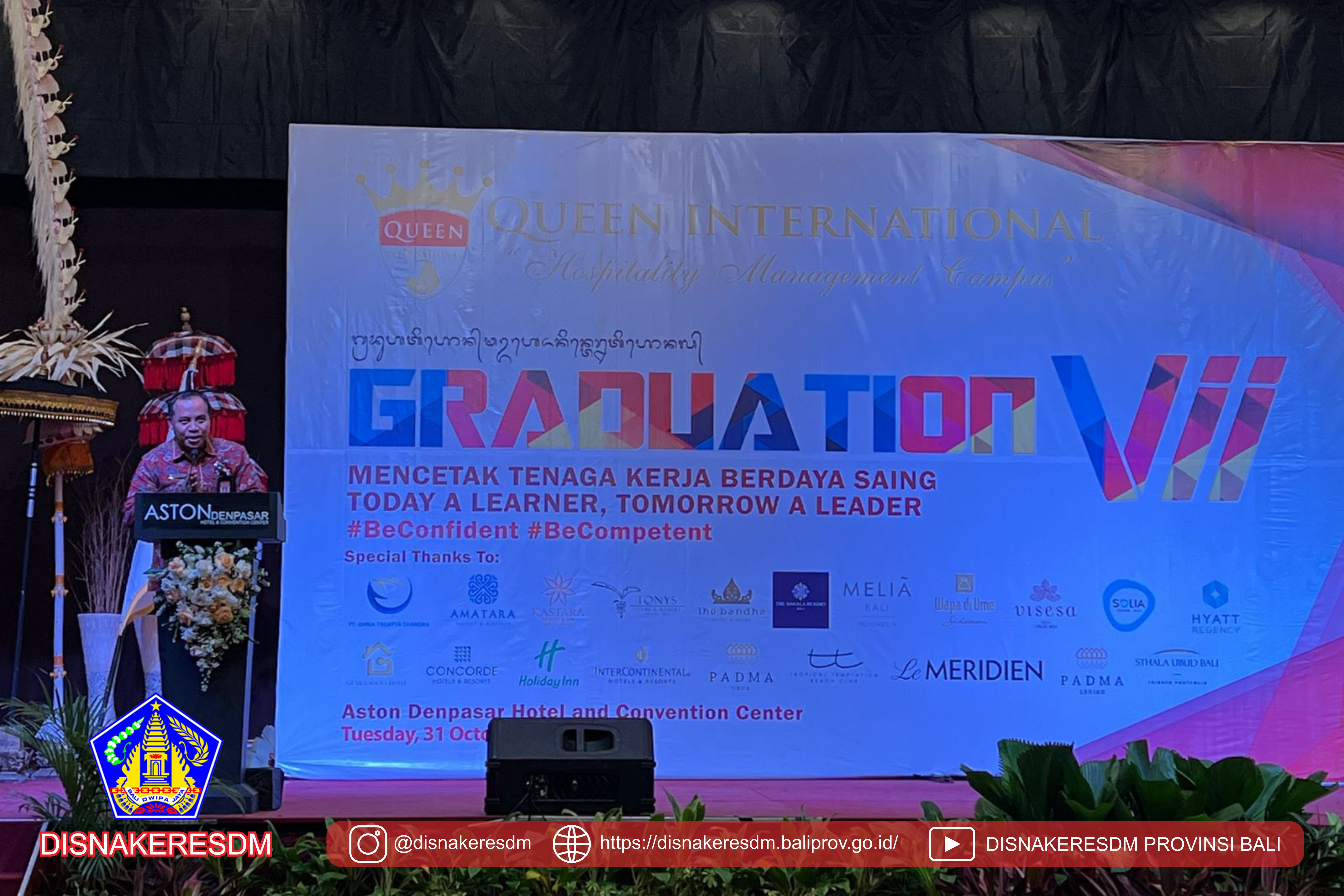 Wisuda Ke VII LPK Queen International Hospitality Management Campus