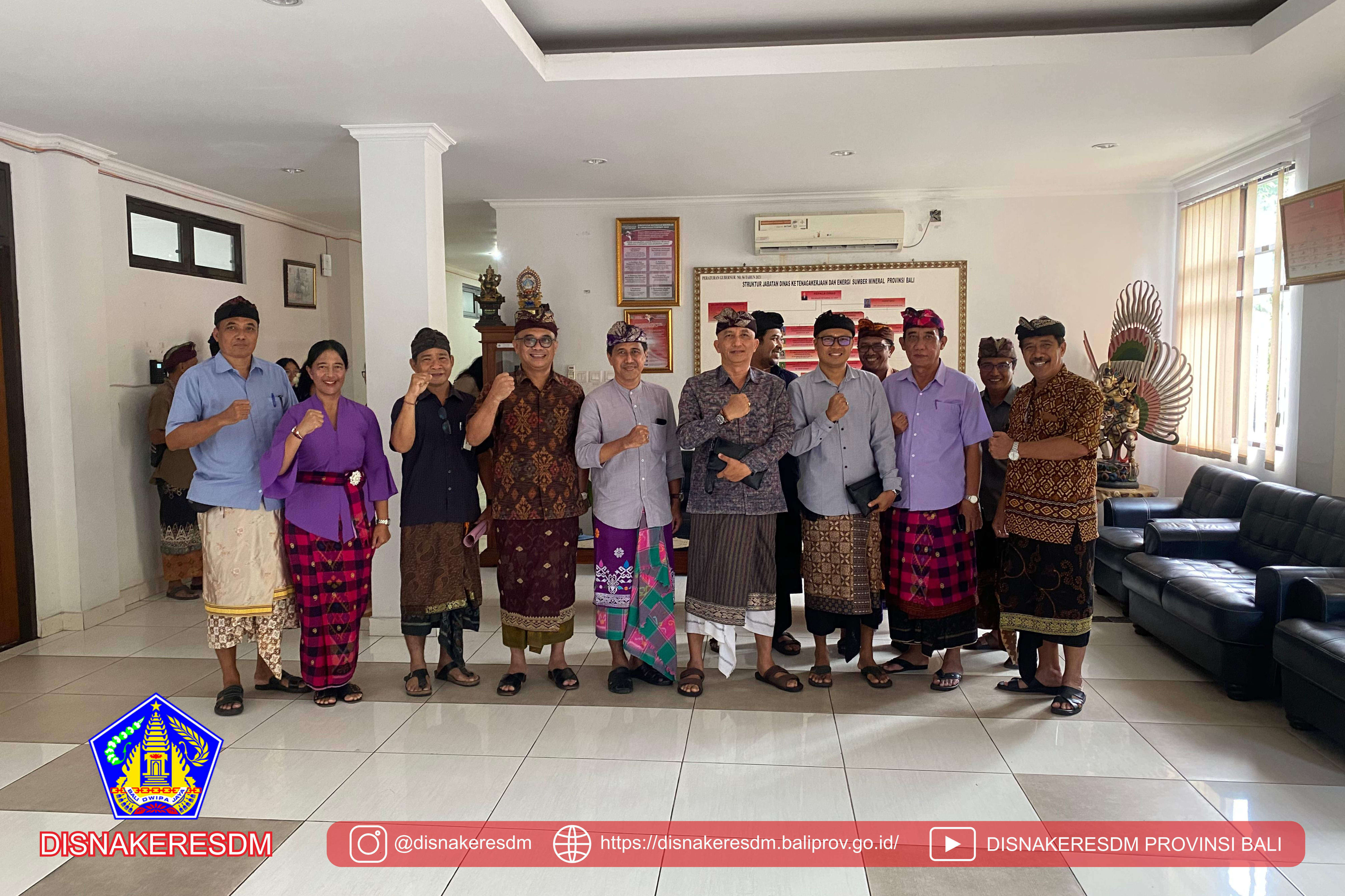 Kegiatan Refreshmen Dan Sharing Informasi