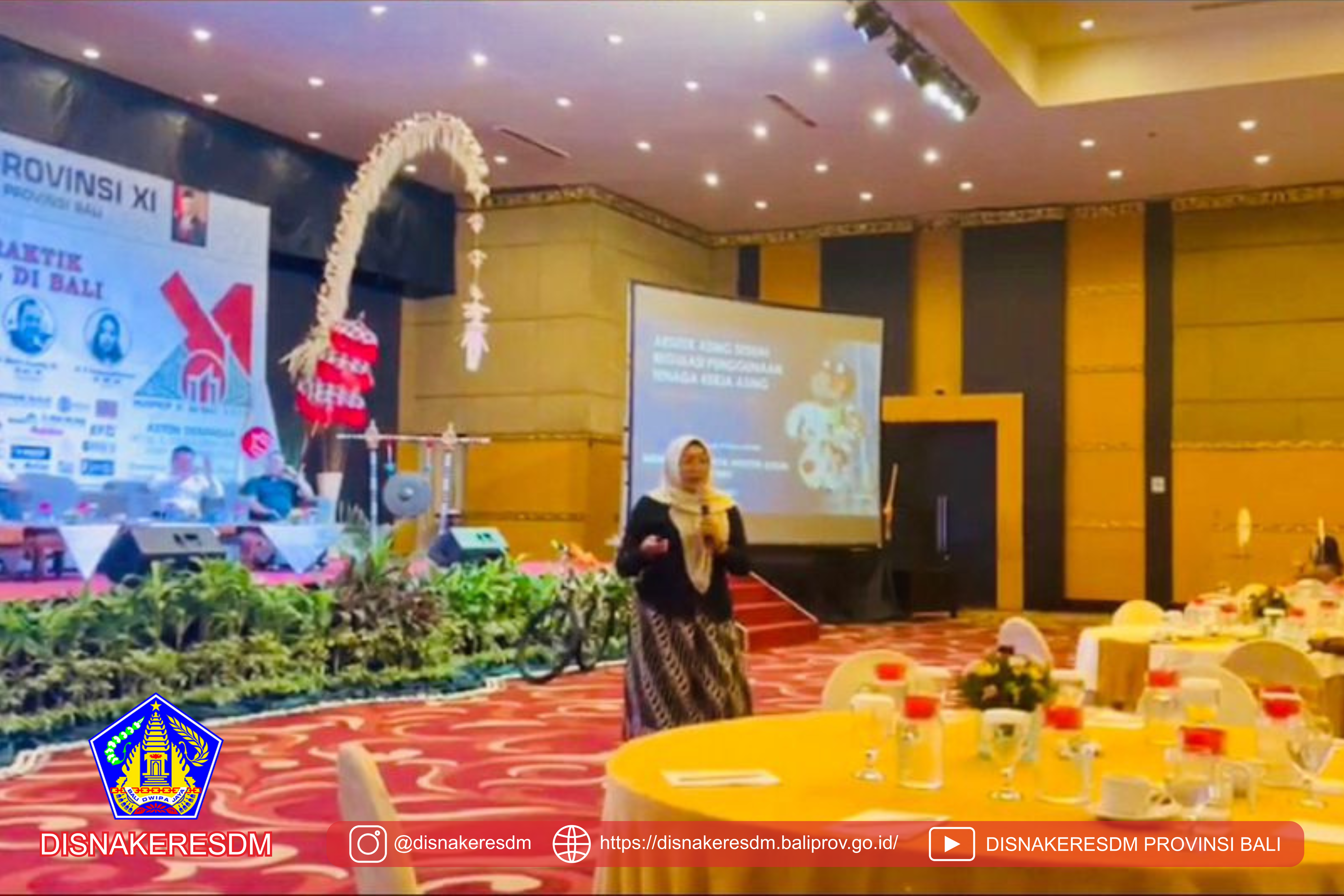 Talk Show "Membedah Praktik Arsitek Ilegal"