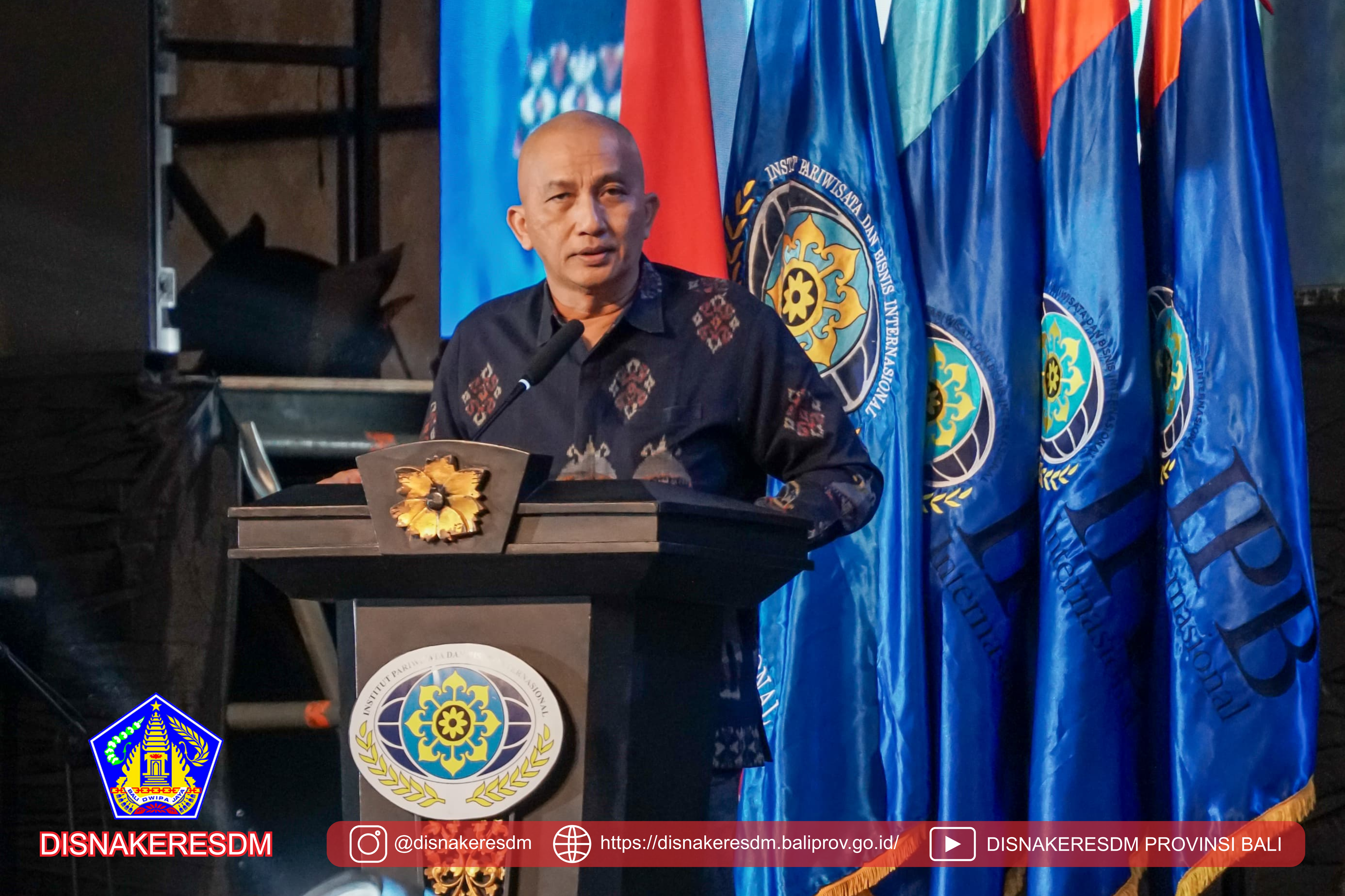 Acara Wisuda XXII LPK Sekolah Perhotelan Bali