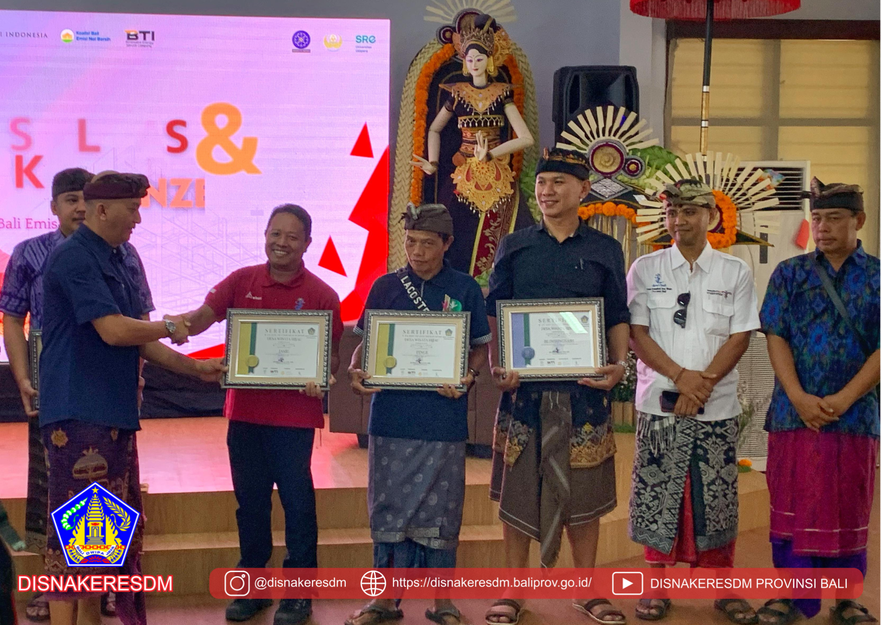 Acara Sosialisasi Net Zero Energy Building (NZEB) Dan Penyerahan Sertifikat Desa Wisata Hijau