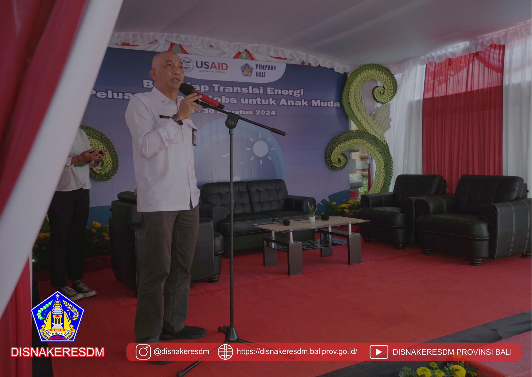 Kampanyekan Program Bali Net Zero Emission (NZE) 2045 Dinas Ketenagakerjaan dan ESDM Provinsi Bali Menyelenggarakan Kegiatan Talkshow – Mini Expo – Touring
