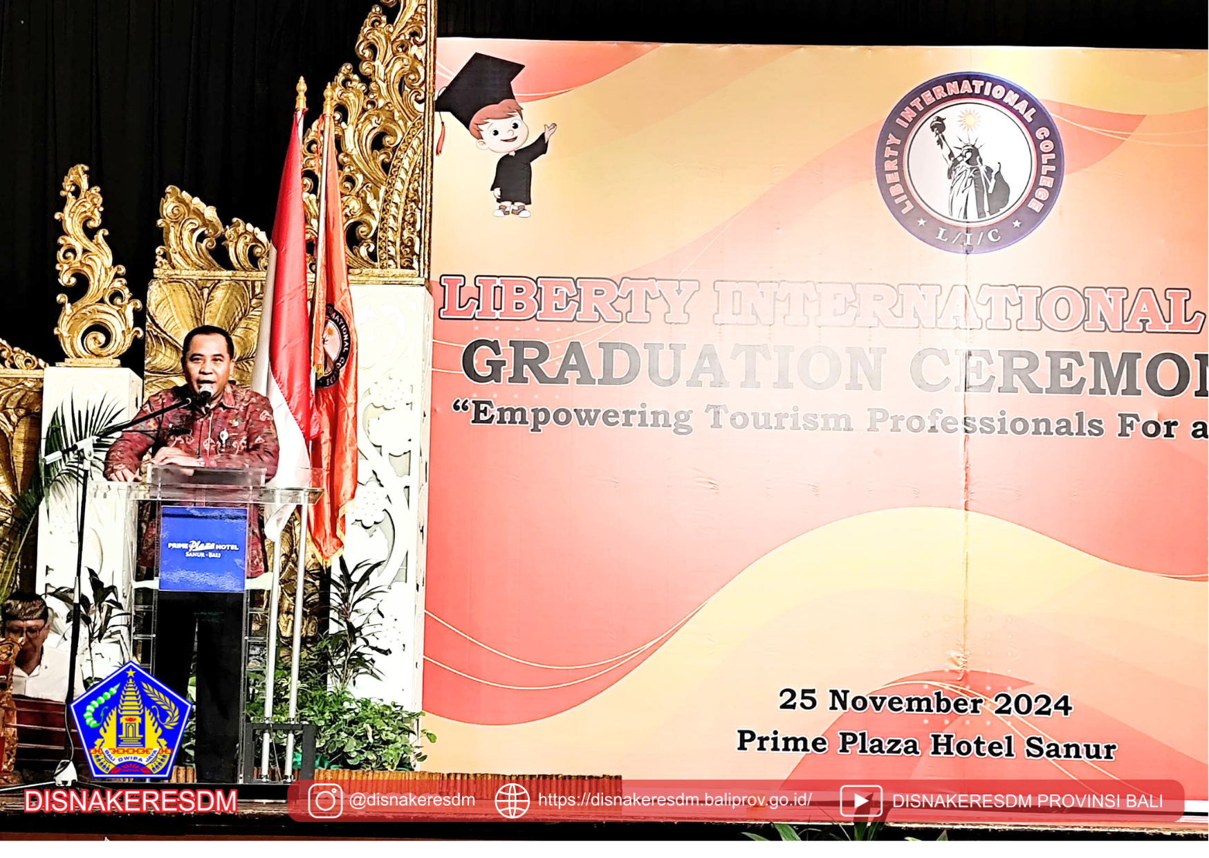 Acara Wisuda Ke IV LPKS Liberty International College Karangasem