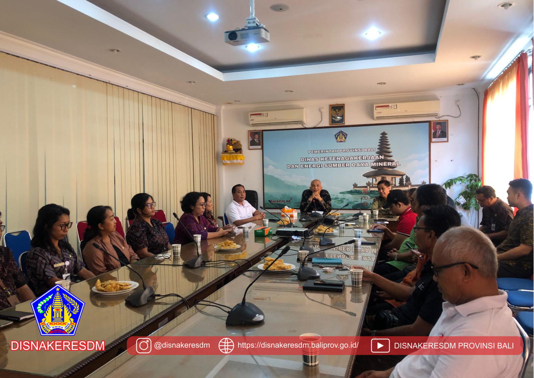 Rapat Pimpinan Di Lingkungan Dinas Ketenagakerjaan dan ESDM Provinsi Bali