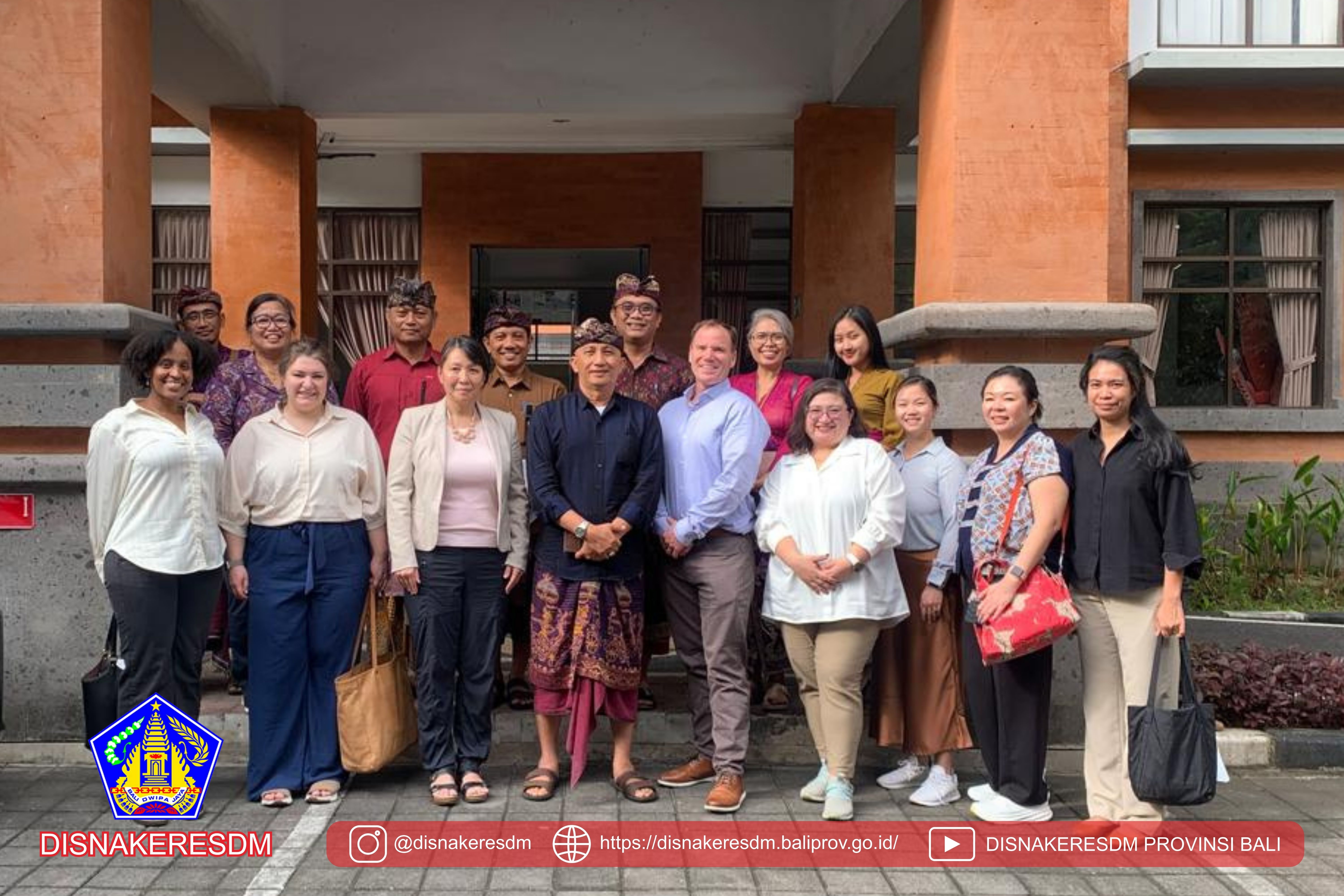 Menerima Kunjungan Kerja Dari Bureau Of Energy Resources (ENR), Department Of State Dan National Association Of State Energy Officials (NASEO)