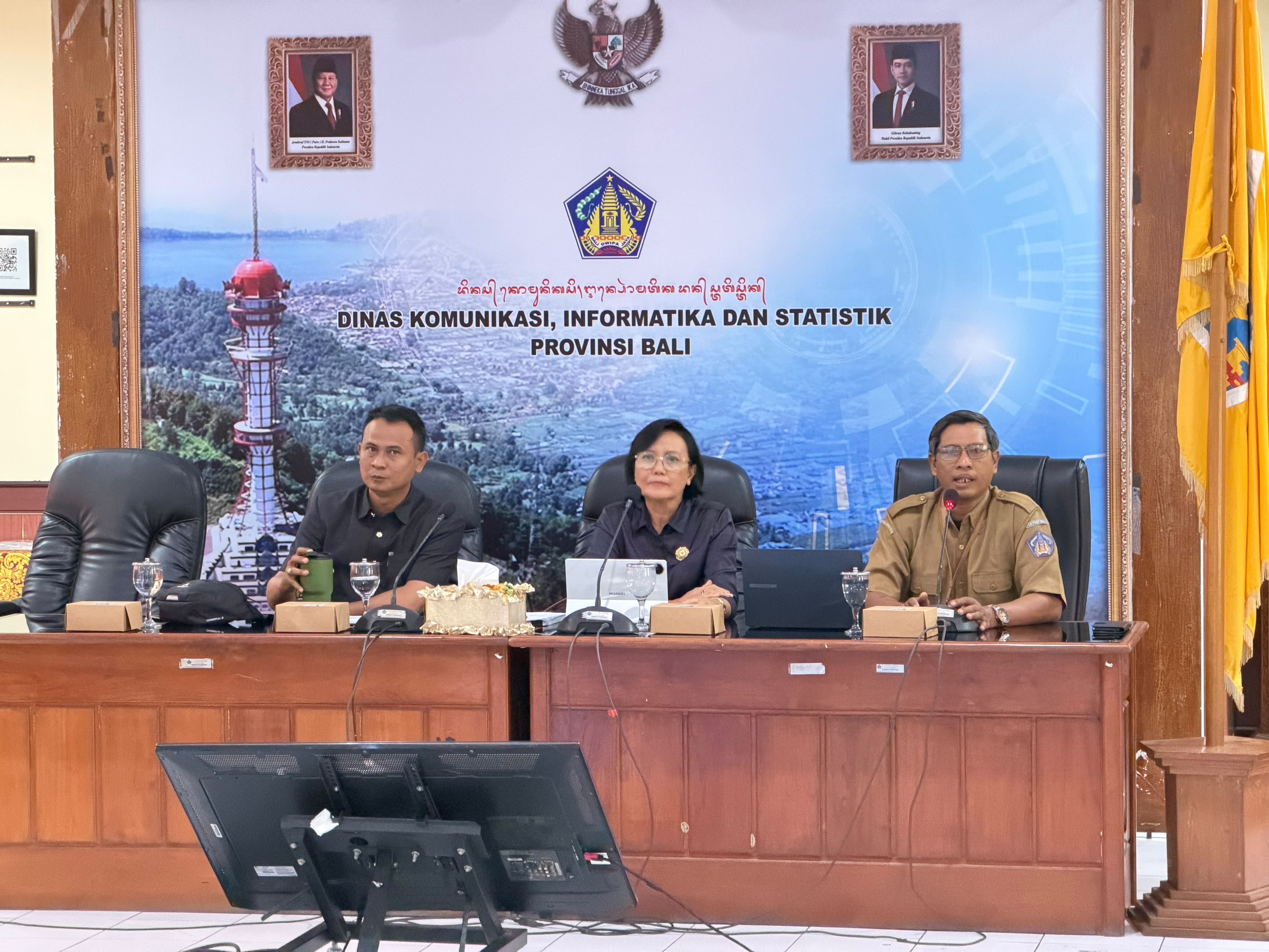 Rapat kegiatan e-Monev KIP 2026 Provinsi Bali.