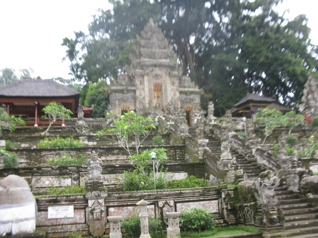 Pura Kehen