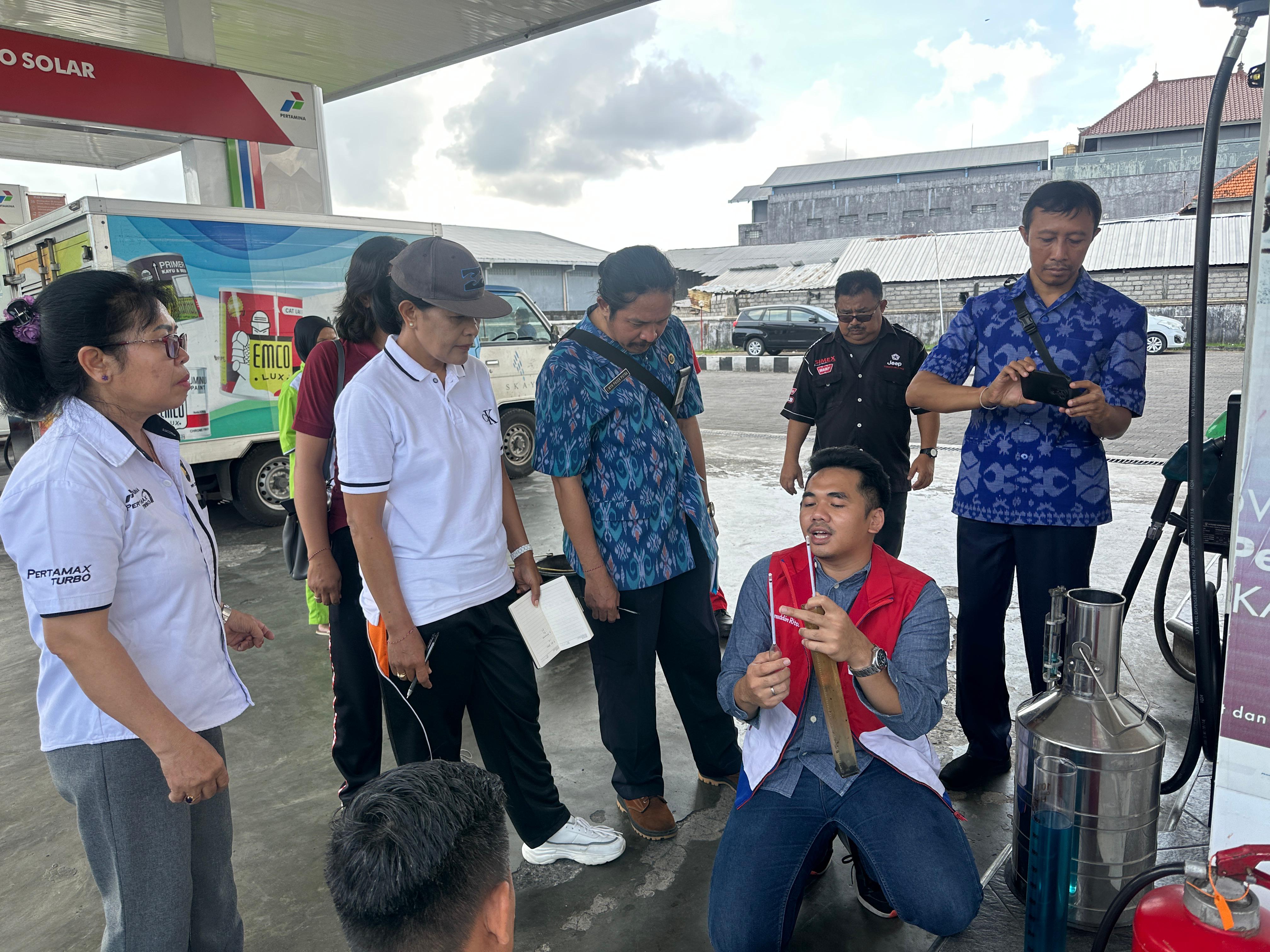 Disperindag Bali Bersama Kemetrologian dan Pertamina Patra Niaga Sidak SPBU