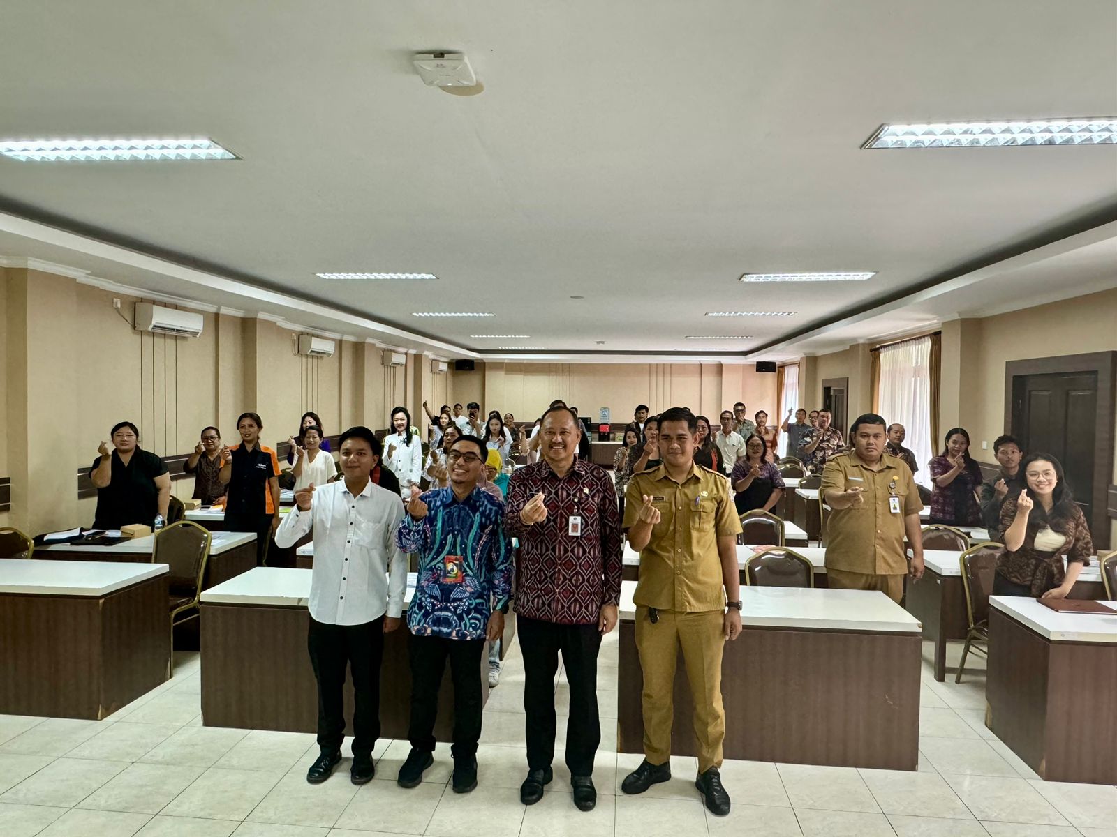 Workshop Literasi Digital bagi IKM Fesyen dan Kriya, Disperindag Bali Dorong Penguatan Kapasitas IKM di Era Transformasi Digital