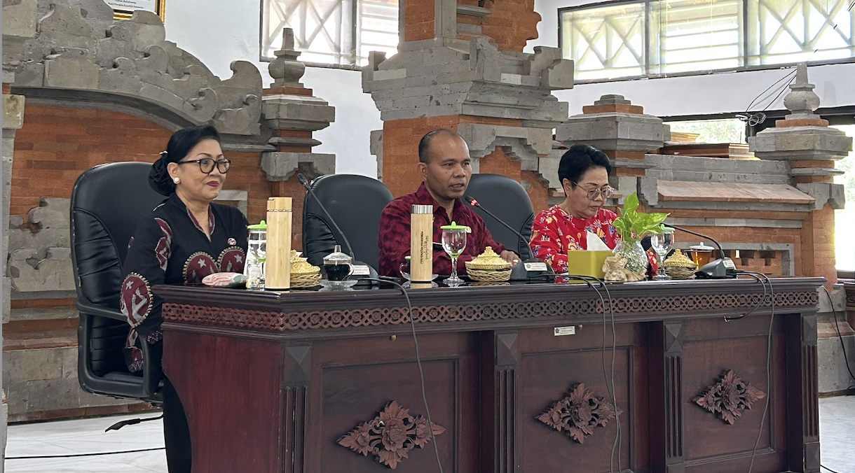 Gerakan Bali Bersih Sampah Pengelolaan Sampah Berbasis Sumber