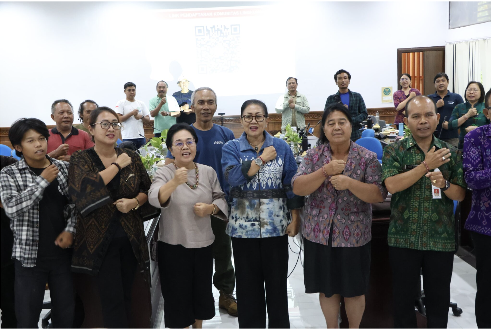 Percepat Penanganan Sampah, Ny. Putri Koster Gencarkan Koordinasi dengan Organisasi dan Komunitas Lingkungan