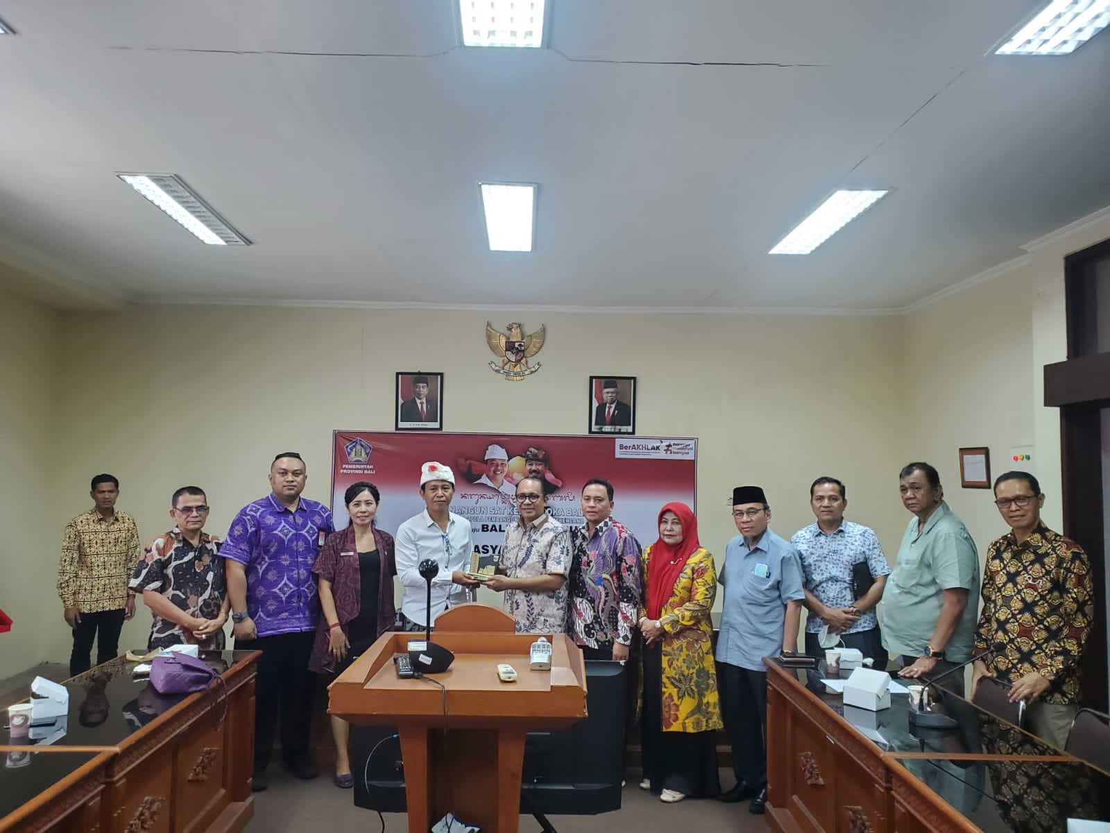 Wakili Kepala Dinas, Sekdis PMA Terima Tim Studi Banding DPRD Provinsi SUMBAR