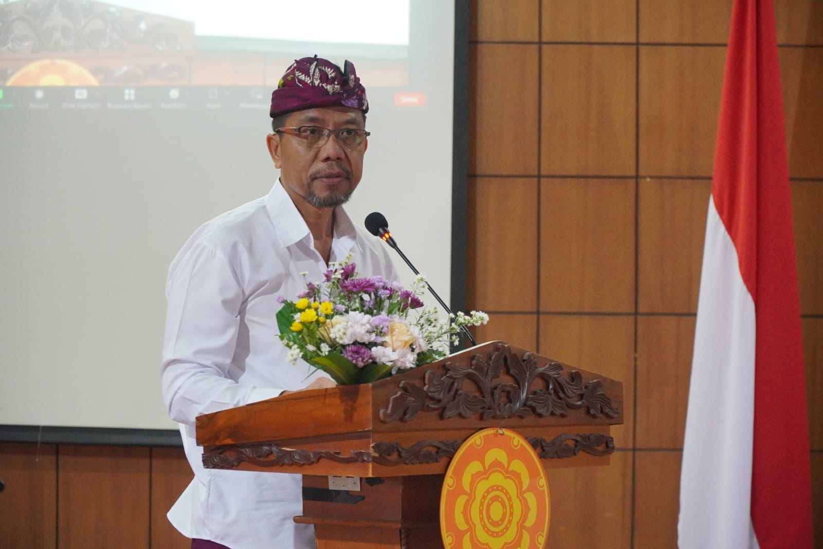 Kepala Dinas PMA : Menjaga Kesucian dan Kelestarian Alam Merupakan Yadnya / Persembahan Suci Kepada Tuhan