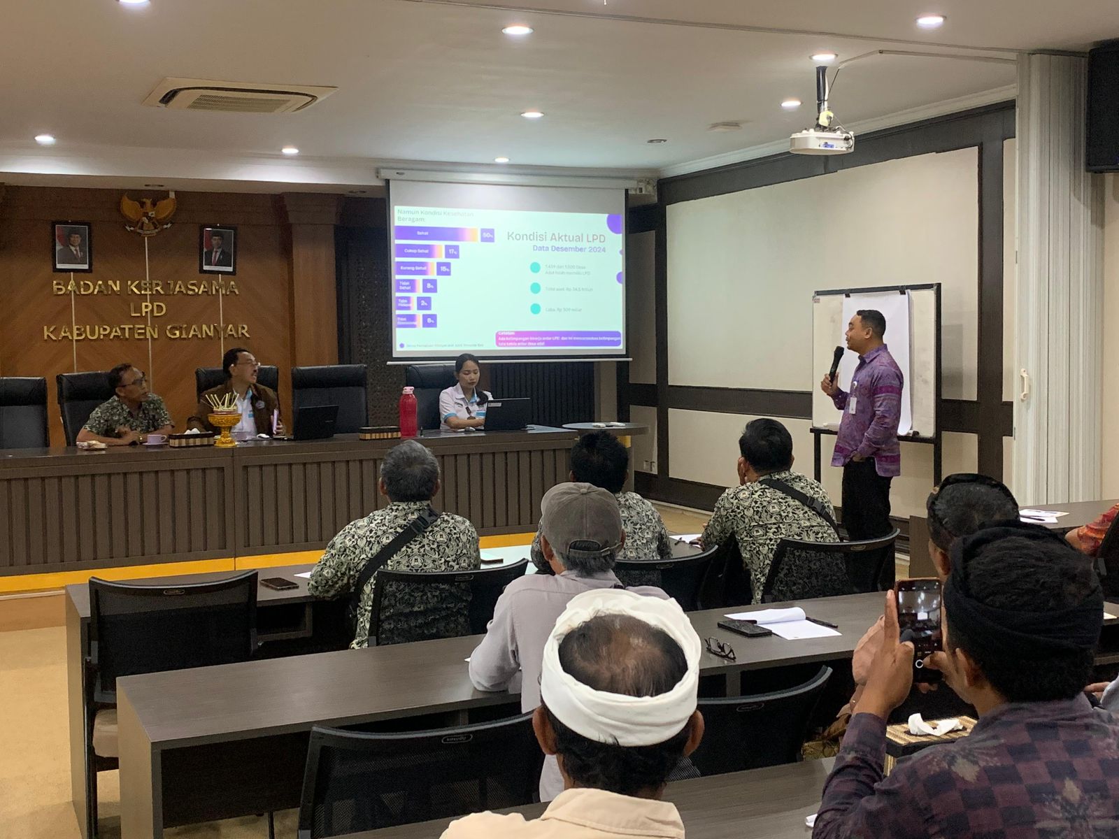 Bimbingan Teknis Penyehatan LPD di Kabupaten Gianyar