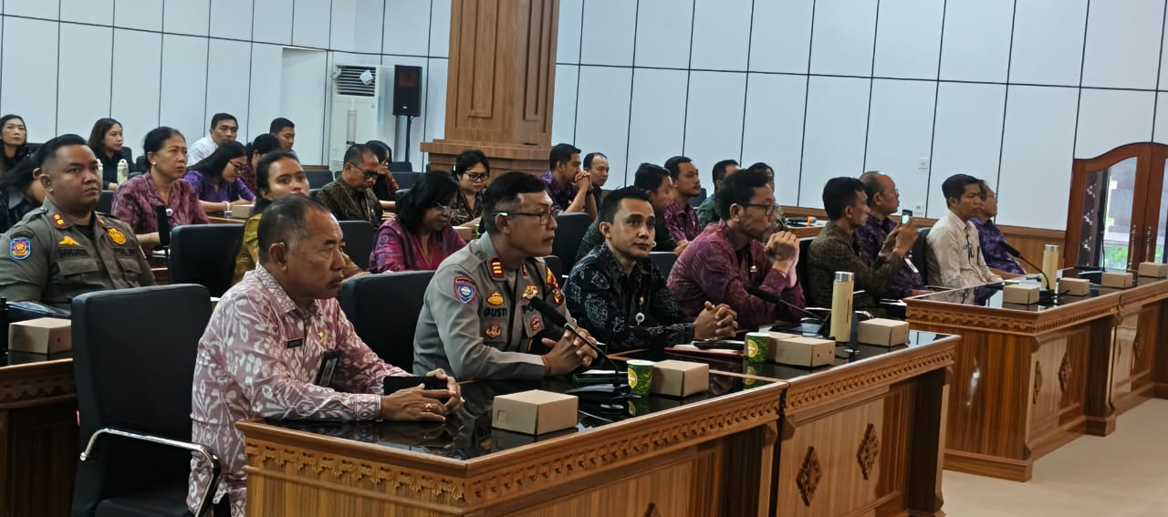 Kepala Dinas PMA Prov.Bali Hadiri Rapat Pleno Persiapan Bulan Bahasa Bali VIII