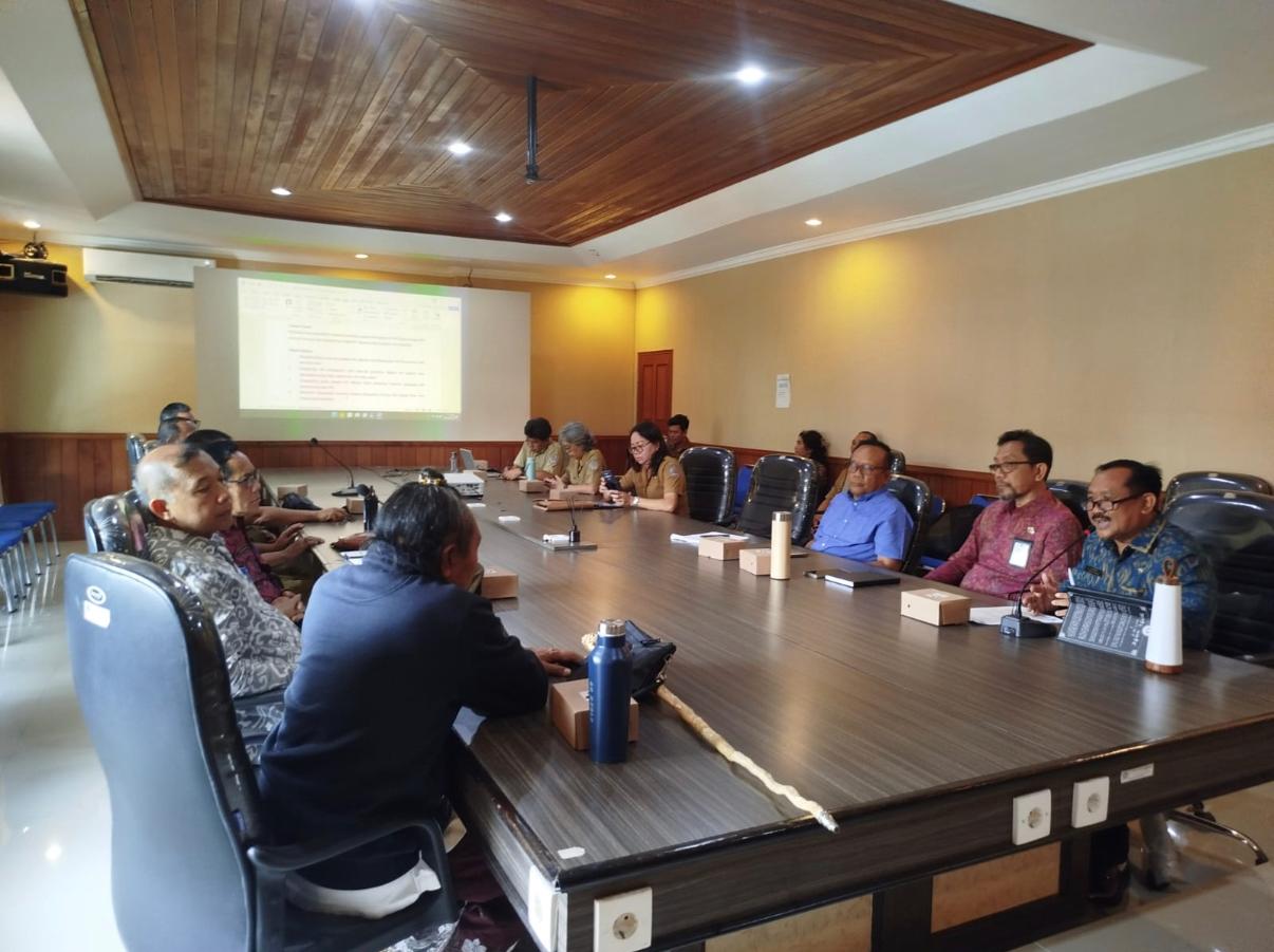 Rapat Penyusunan Kerangka Acuan Kerja (KAK) Kajian Perhitungan Biaya Upakara dan Upacara Keagamaan di Bali