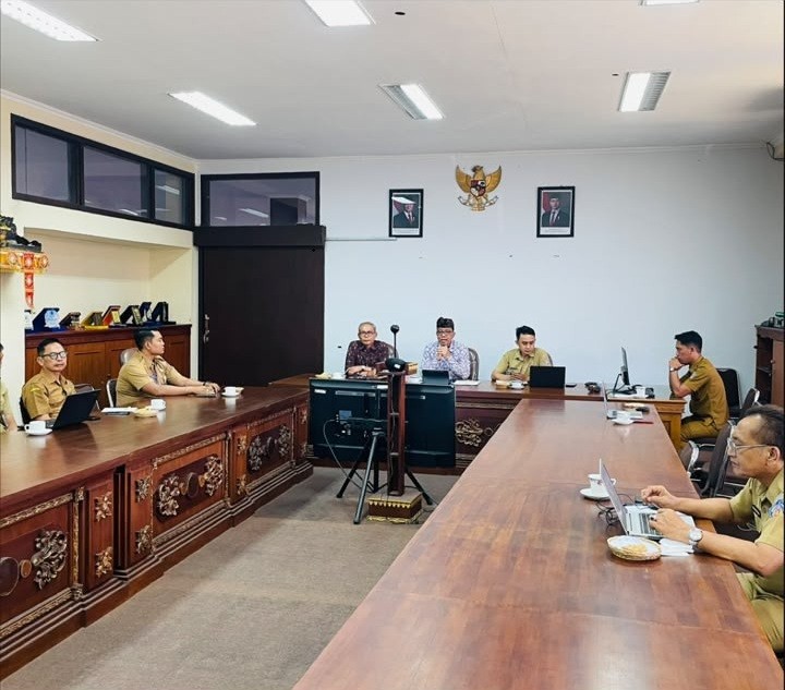 Kadis PMA Hadiri Kegiatan Pendataan Upacara Sasih Kapat dan Sosialisasi Tumpek Wayang