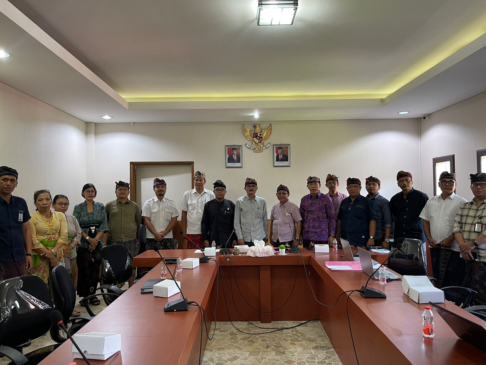 Rapat Pembentukan Tim Koordinasi Pelaksanaan Penyusunan Grand Design Pembangunan Kependudukan (GDPK) 5 Pilar Provinsi Bali Tahun 2024-2045.