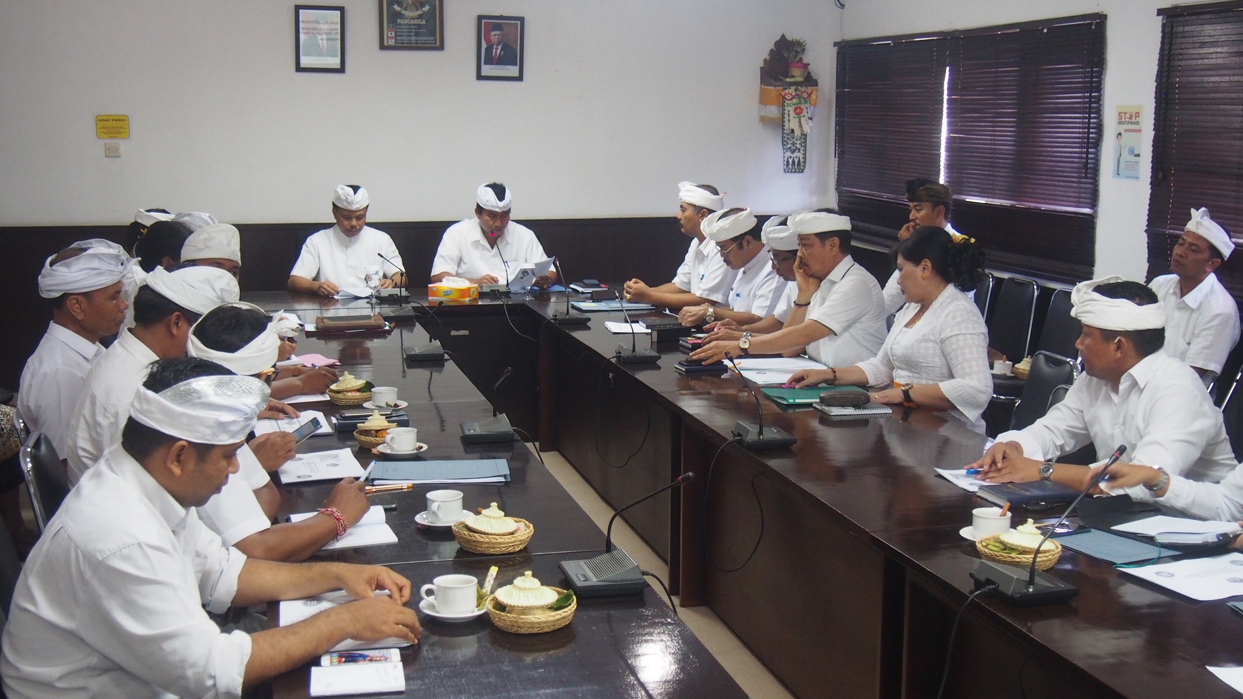 Pembahasan progres Rencana Aksi Korsupgah Provinsi Bali terhadap hasil monitoring per tanggal 7 Nopember 2019