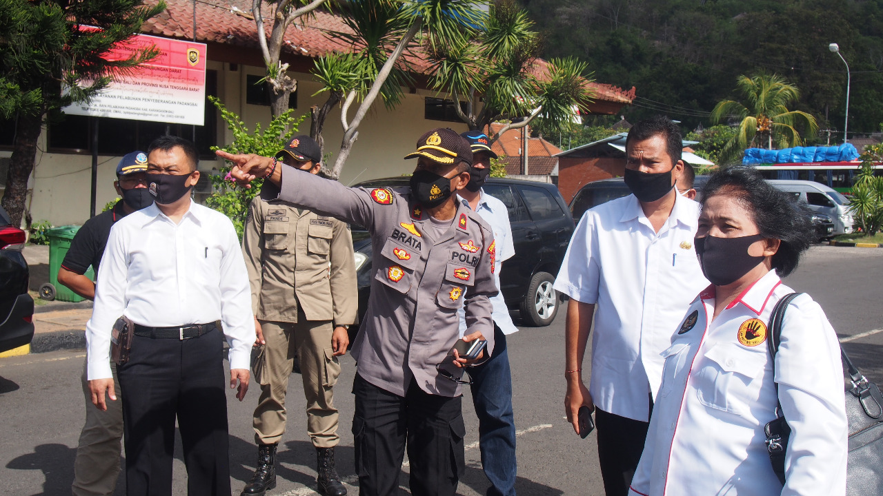Tim UPP Saber Pungli Provinsi Bali melakukan kunjungan inspeksi kedua terkait informasi adanya Pungutan Liar di Pintu Masuk Bali Timur yaitu tepatnya di Pelabuhan Padang Bai