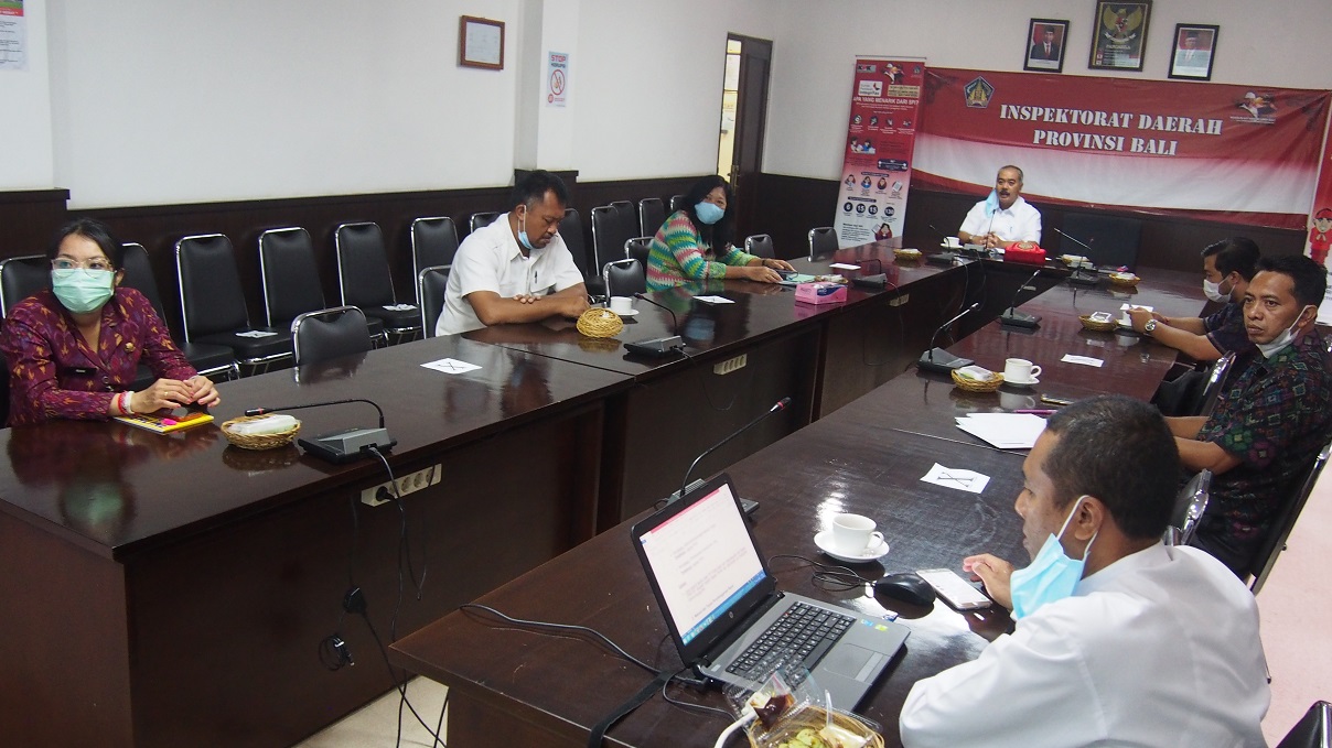Pembahasan kelengkapan tindaklanjut Korsupgah KPK Triwulan IV pada area Optimalisasi Pajak Daerah dan Perijinan Terpadu Satu Pintu