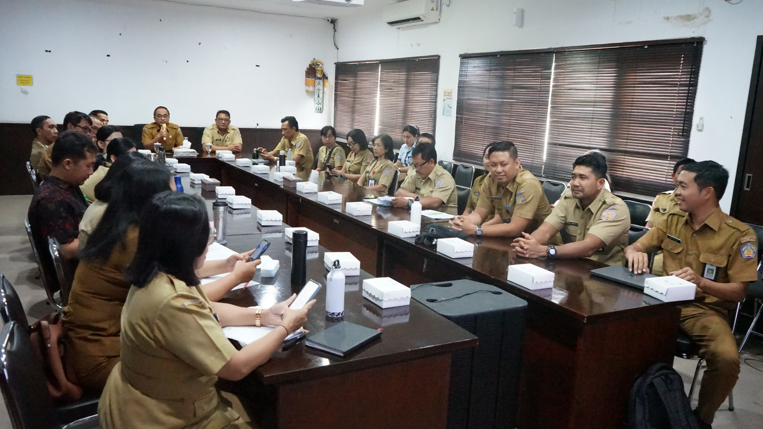 Rapat Pembahasan Tunggakan Tindak Lanjut Laporan Hasil Pemeriksaan BPK, Itjen Kemendagri dan Inspektorat Daerah Provinsi Bali