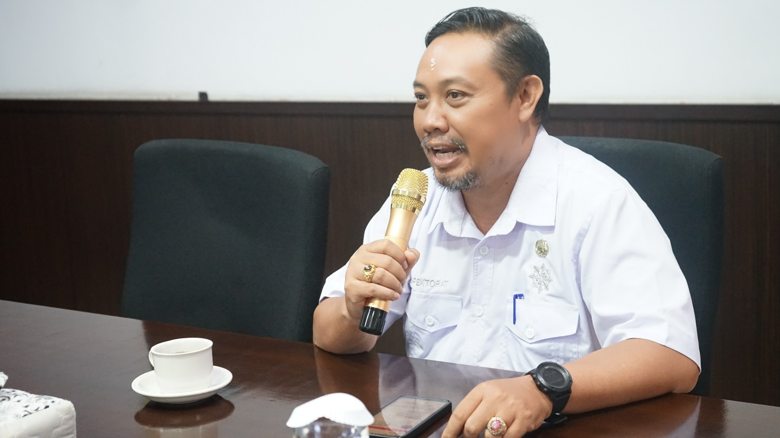 Pembahasan Penilaian Tahap III Pemberian Penghargaan Adhyasta Prajaniti bagi Perangkat Daerah di Lingkungan Pemerintah Provinsi Bali Tahun 2025