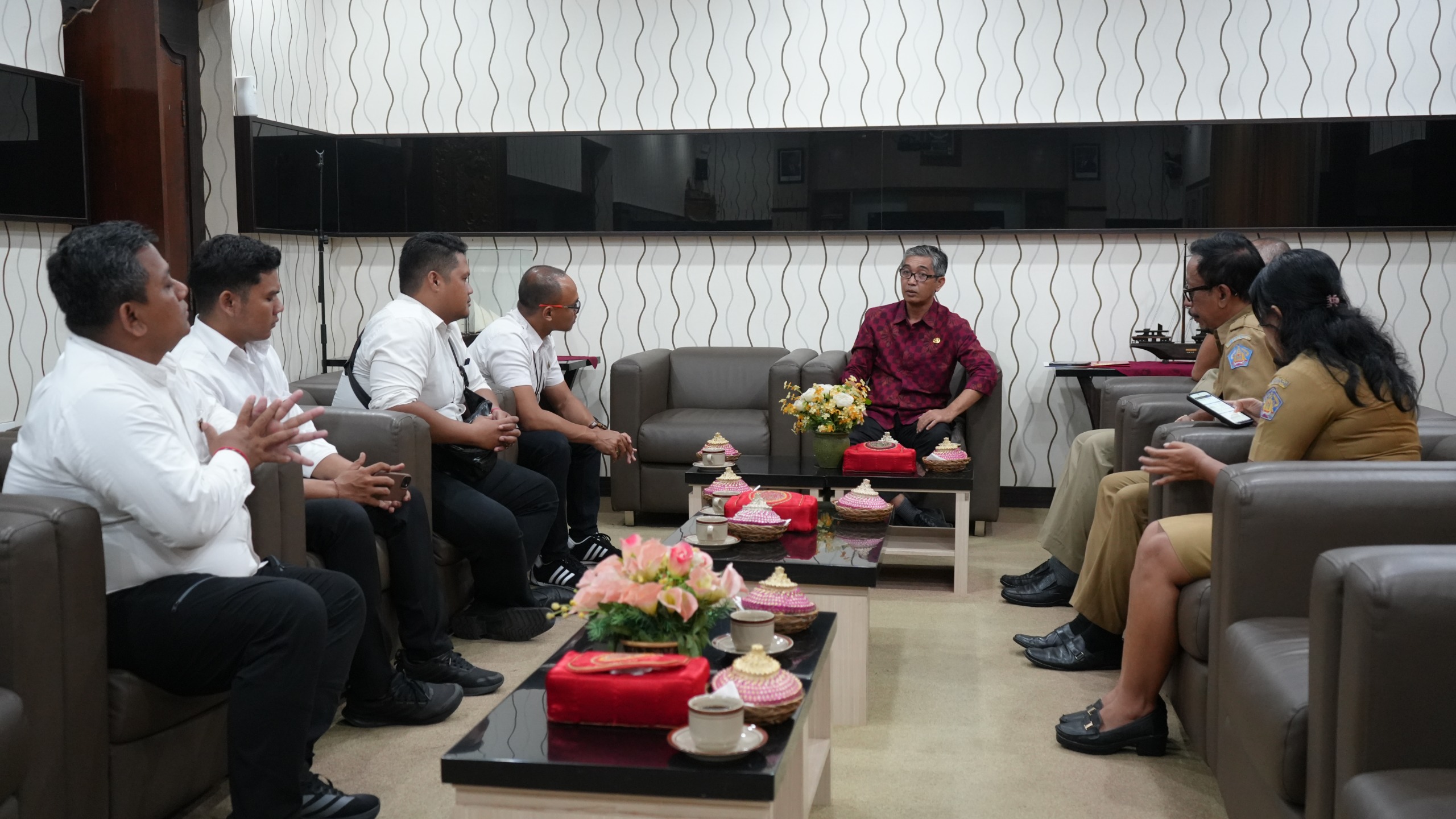 Menerima Audiensi dari Kepolisian Negara Republik Indonesia Daerah Bali Resor Badung