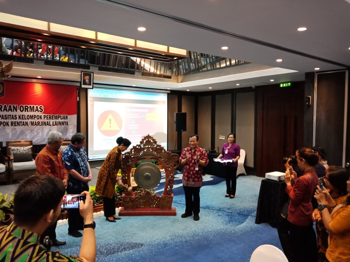 KEGIATAN FORUM KEMITRAAN ORMAS Dalam Rangka Peningkatan Kapasitas Kelompok Perempuan Penyandang Difabel dan Kelompok Rentan/Marjinal lainnya