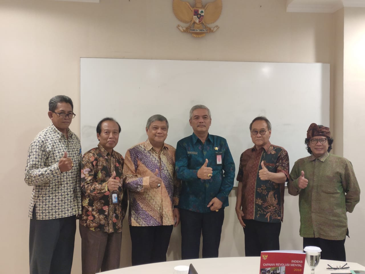 Kepala Badan Kesatuan Bangsa dan Politik Provinsi Bali mewakili Gubernur Bali mempresentasikan aksi nyata GNRM di Bali sesuai Visi Nangun Sat Kerthi Loka Bali di hadapan Tim Juri Nasional GNRM