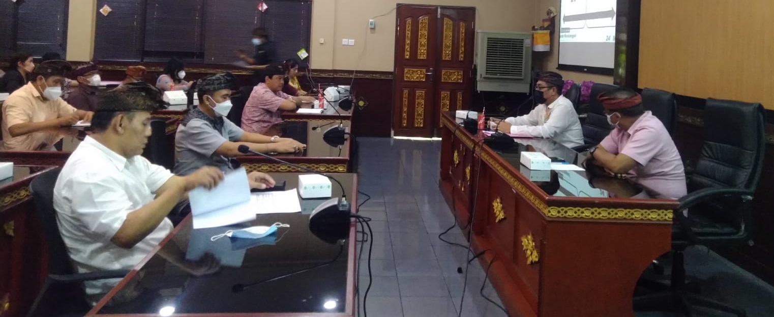 Badan KESBANGPOL Rapat Tim Teknis TAPD Terkait Usulan Pendanaan KPU dan Bawaslu untuk PILGUB  Bali 2024