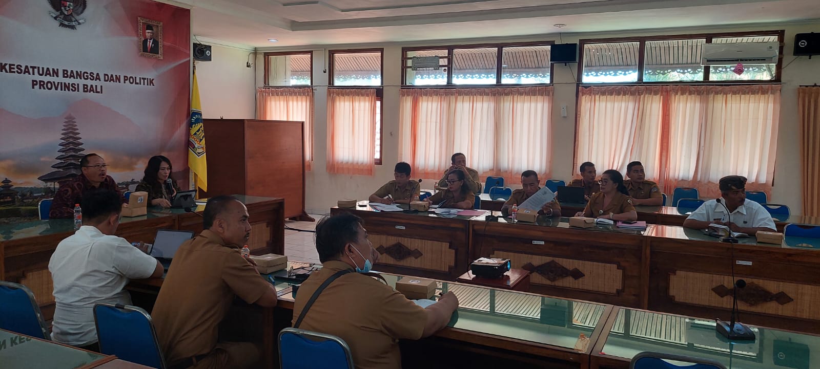 KESBANGPOL Bali laksanakan RAKOR  Pemilihan dan Pengembangan Daerah  Percontohan Penguatan  Daya Tangkal terhadap Ekstremisme Berbasis Kekerasan yang Mengarah Terorisme