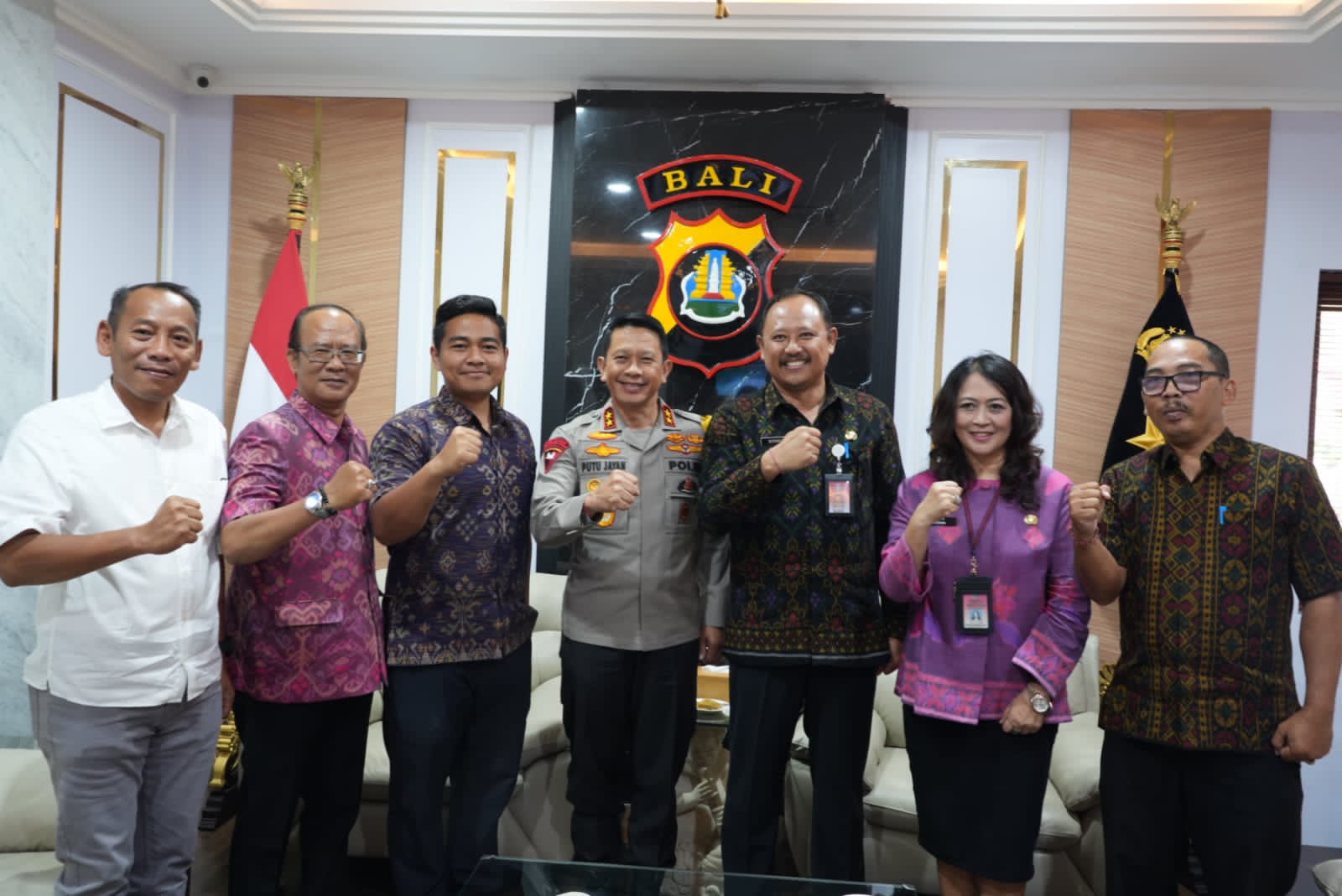 Bicarakan Situasi Keamanan terkini, Kaban KESBANGPOL Bali Koordinasi dengan KAPOLDA Bali.