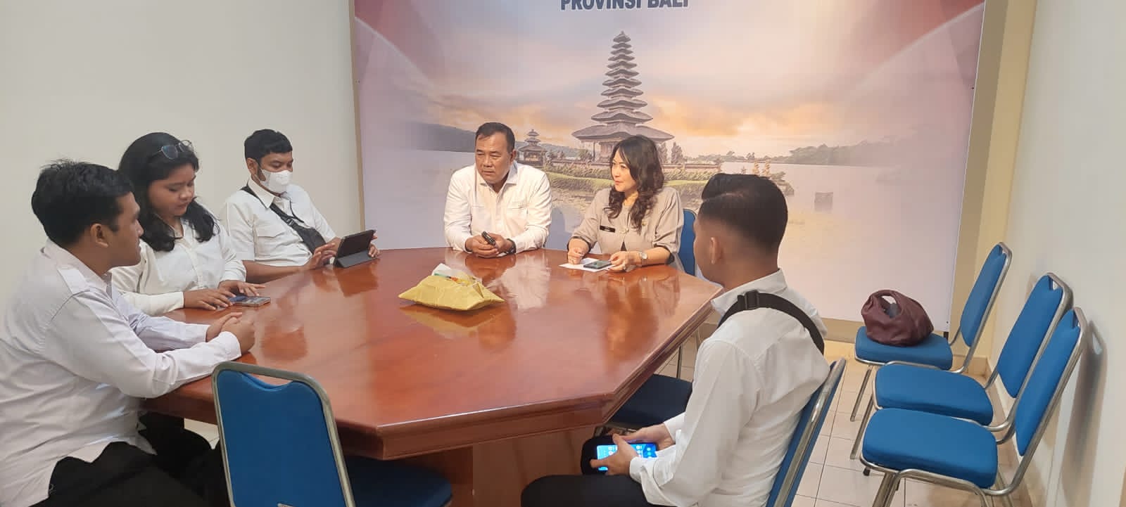 Badan KESBANGPOL Bali menerima Kunjungan BNPT RI