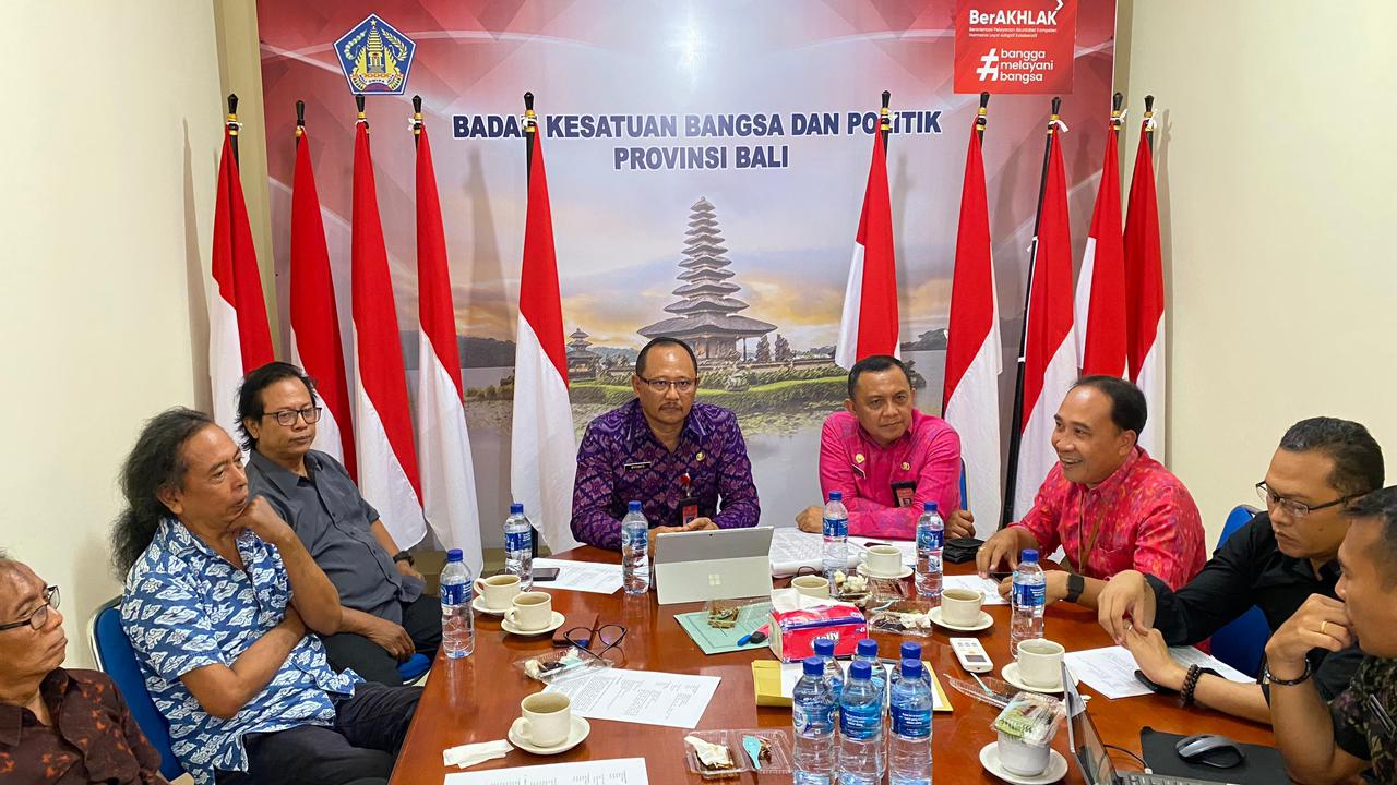Rapat Perdana Tim Juri Lomba Kreativitas dalam rangka Peringatan Bulan Bung Karno (BBK) VI Tahun 2024