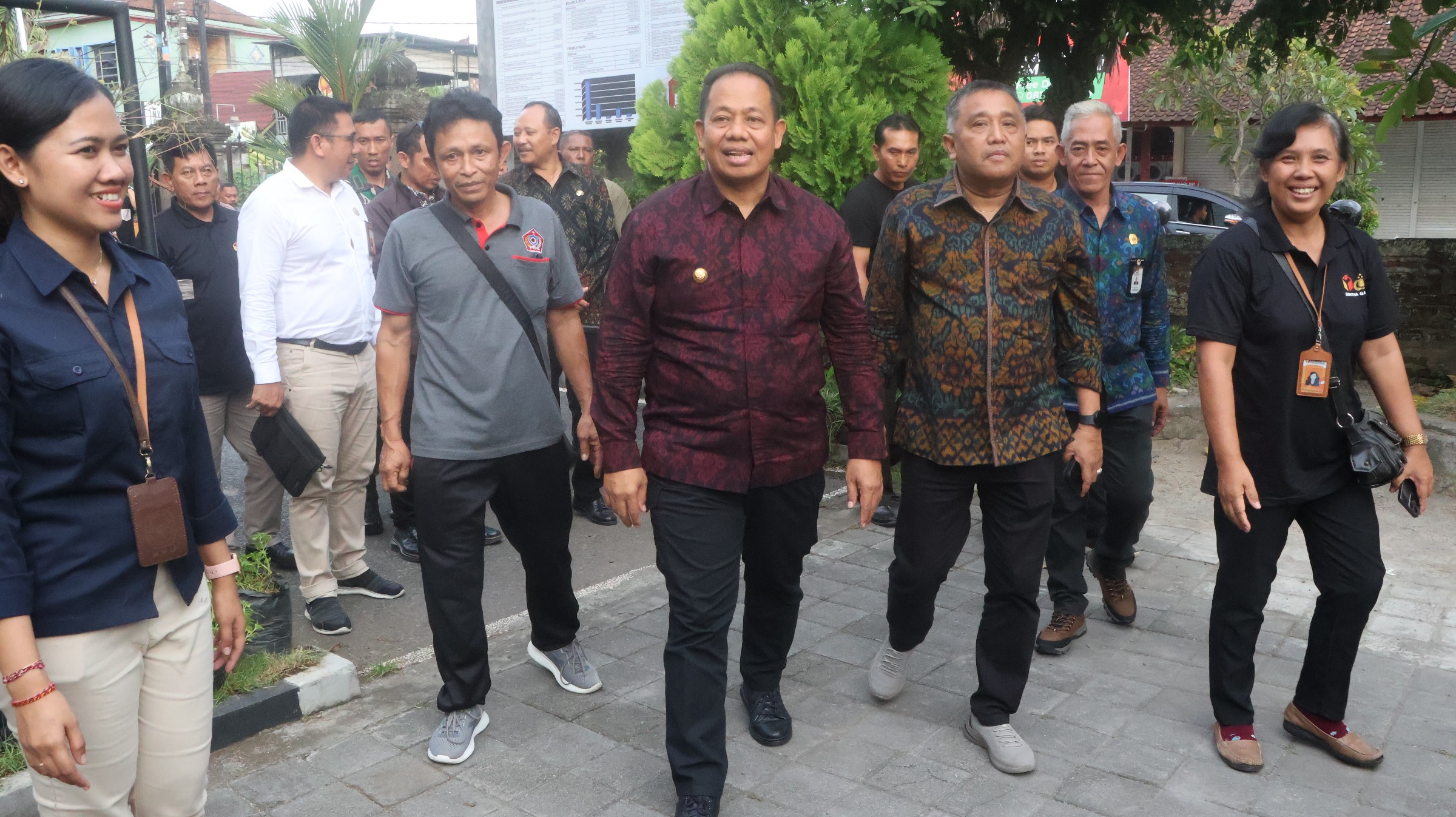 Pastikan Kesiapan Pemilu, Pj. Gubernur Bali Tinjau Sejumlah TPS di Denpasar, Badung dan TabananÂ