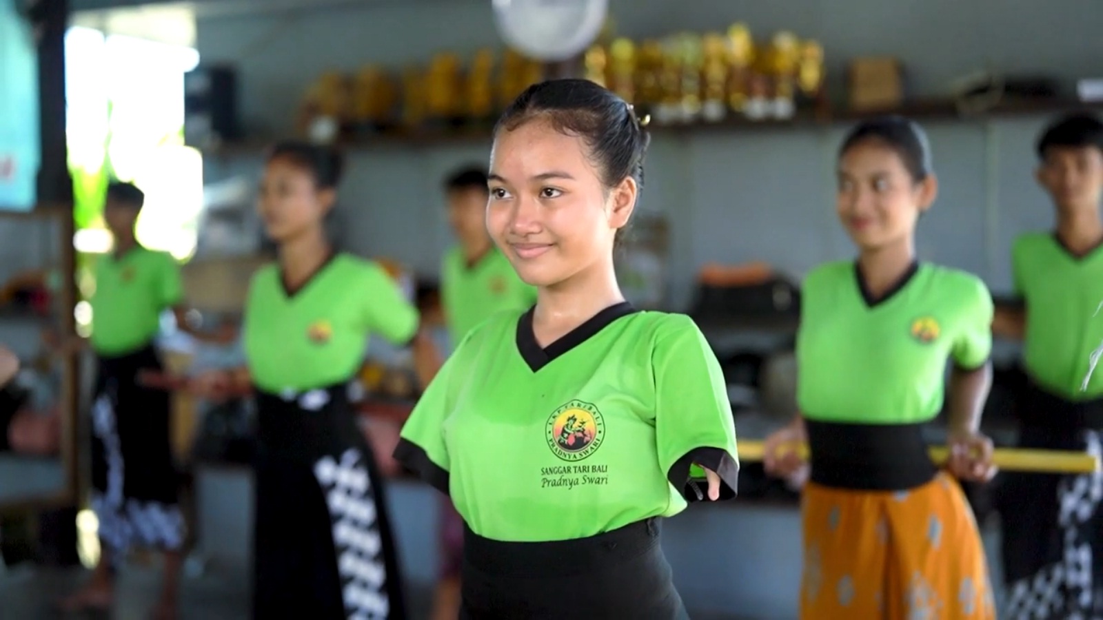 Juara 1 Lomba Film Dokumenter “Berkepribadian dalam Kebudayaan : Ngrombo Kuatkan Budaya Bali”