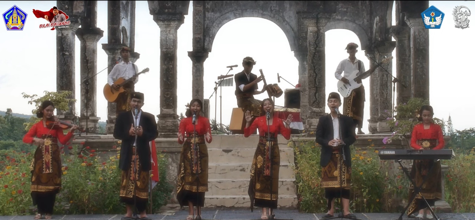 Juara 3 Lomba "Musikalisasi Puisi Bung Karno"
