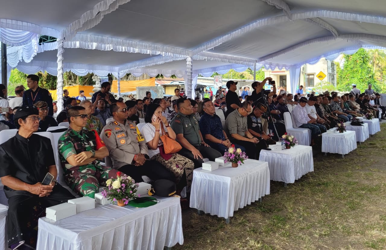 Kaban Kesbangpol Bali Wakili Pj. Gubernur Bali Hadiri Simulasi Pemungutan dan Penghitungan Perolehan Suara