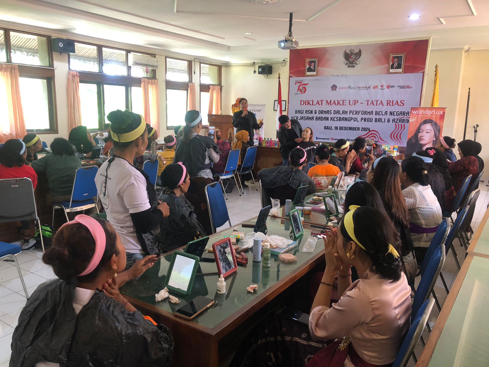Diklat Teknis Make Up Nasional dan Tata Rambut Gratis di Badan Kesbangpol Bali