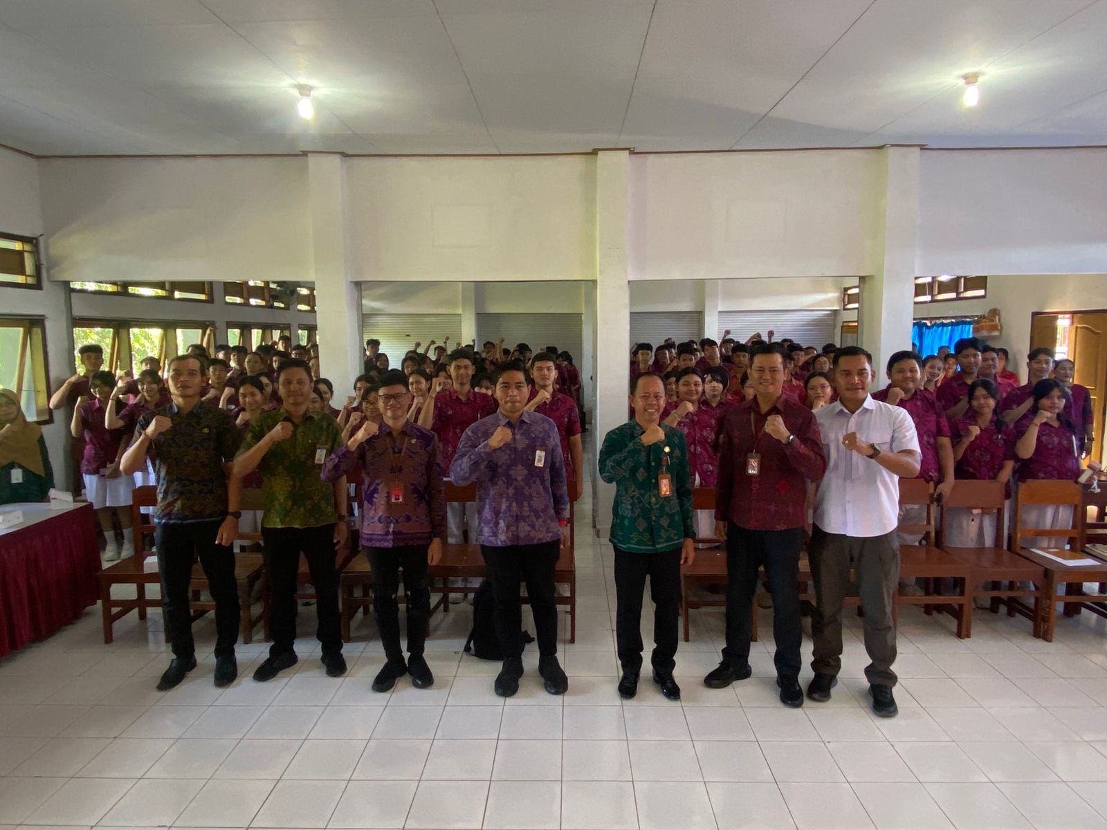 Menangkal Sejak Dini: Kesbangpol Bali Edukasi Anti Radikalisme Menyasar Pelajar di Jembrana