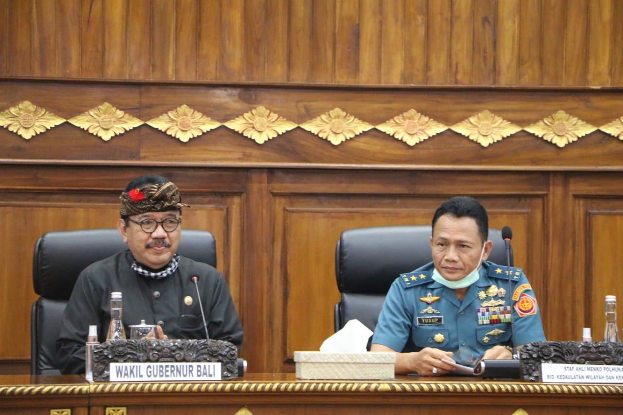 Wagub Cok Ace Tegaskan Dukungan Pemprov Bali dalam Penguatan Keamanan TSS Selat Lombok