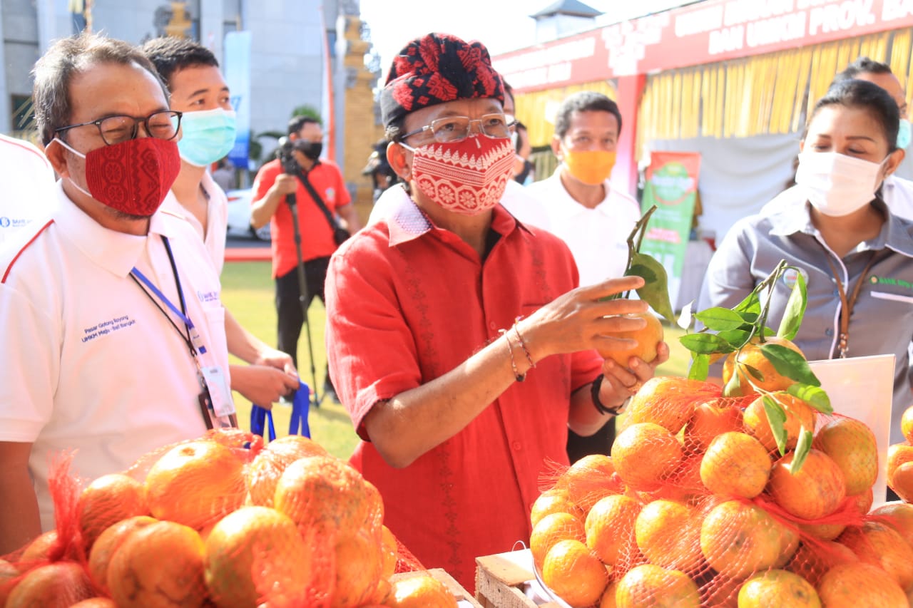 Gubernur Koster Buka Pasar Gotong Royong Digelar Kantor BI Perwakilan Bali